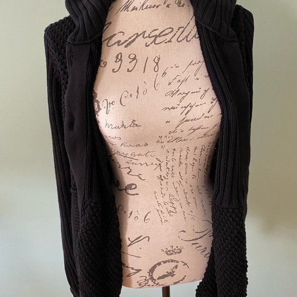 Women’s Black Calvin Klein Button-up Sweater Size Large - Picture 2 of 12